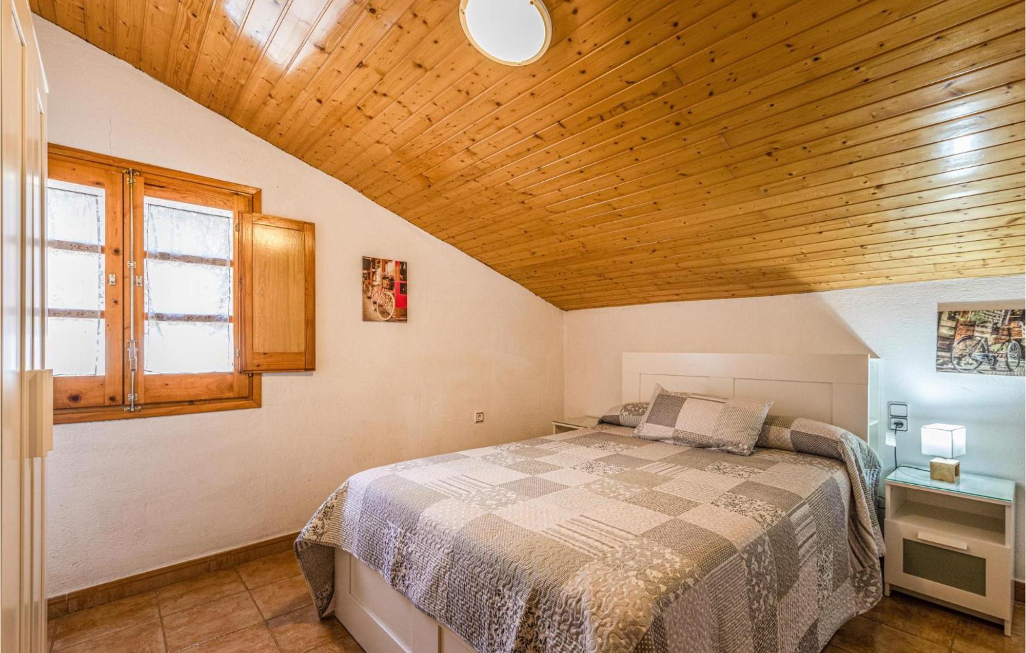 Awesome Home In Riells I Viabrea With Wifi Breda Экстерьер фото