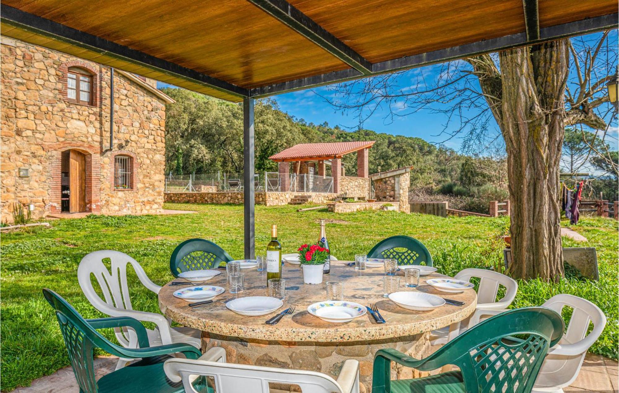 Awesome Home In Riells I Viabrea With Wifi Breda Экстерьер фото