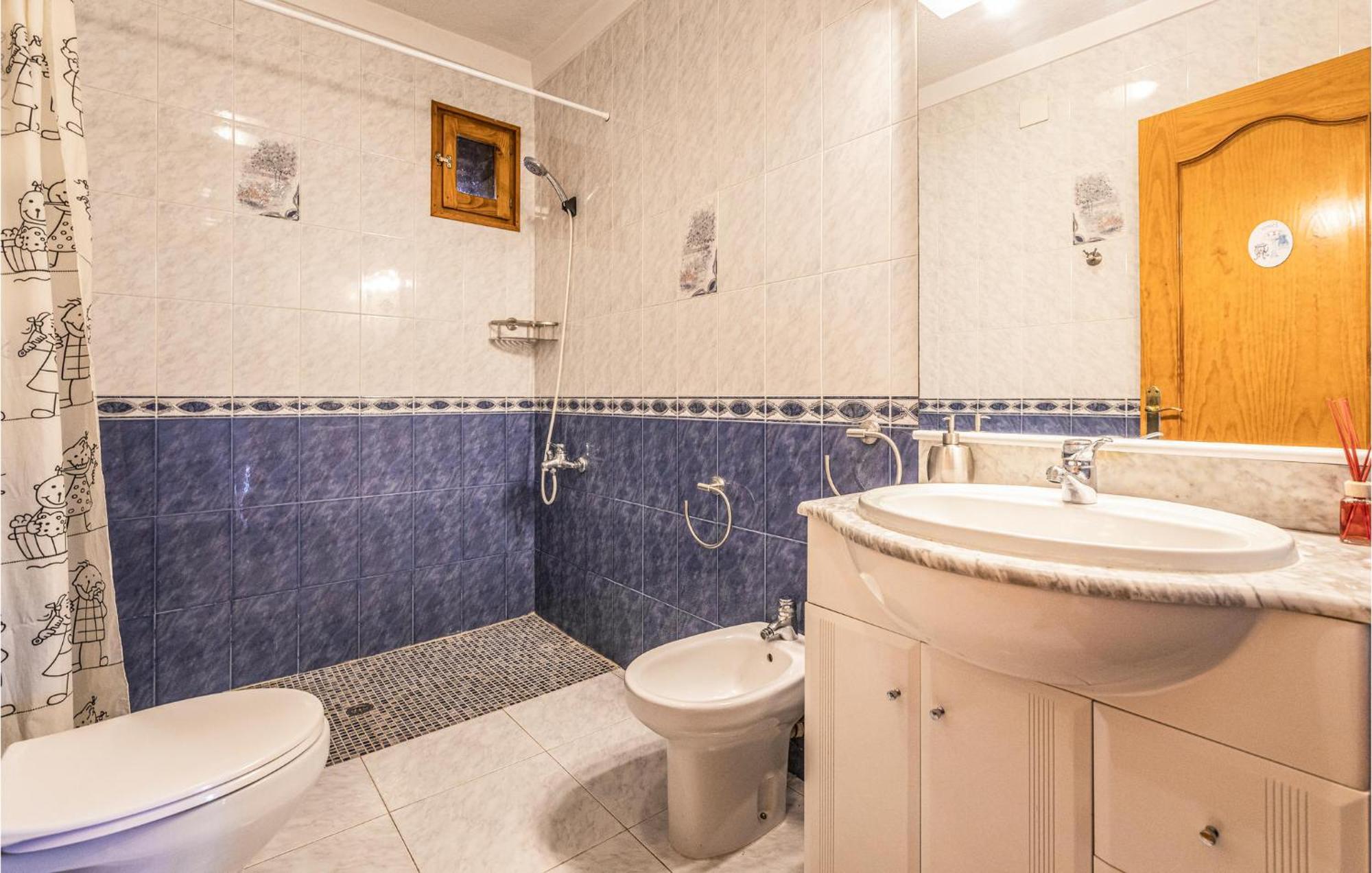 Awesome Home In Riells I Viabrea With Wifi Breda Экстерьер фото